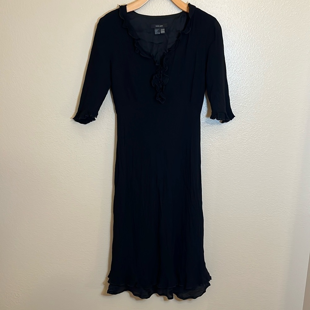 Zara Black Wool Blend Flawed Ruffle Midi Dress